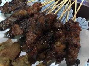 Satay Daging (4 cucuk)