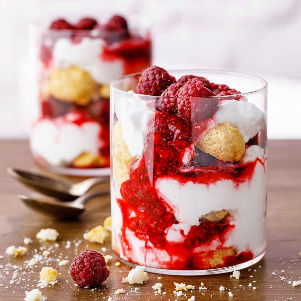Peach & raspberry eton mess